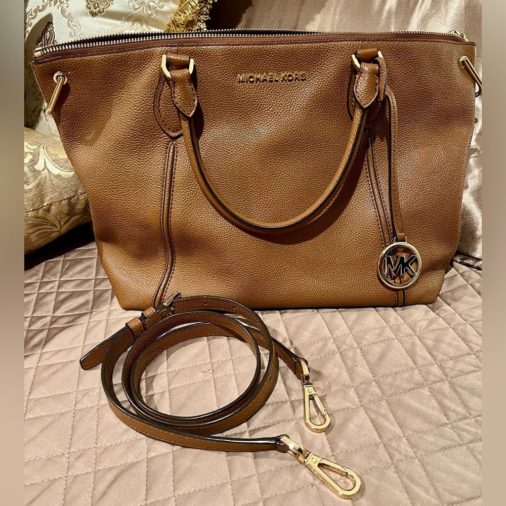 Michael Kors Tan Pebbled Leather Tote Bag with MK Charm & Crossbody Strap